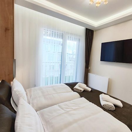 Royal Martin'S Apartment 凯斯特海伊 外观 照片