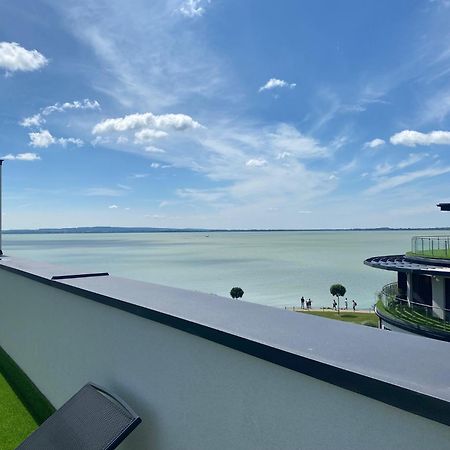 Royal Martin'S Apartment 凯斯特海伊 外观 照片