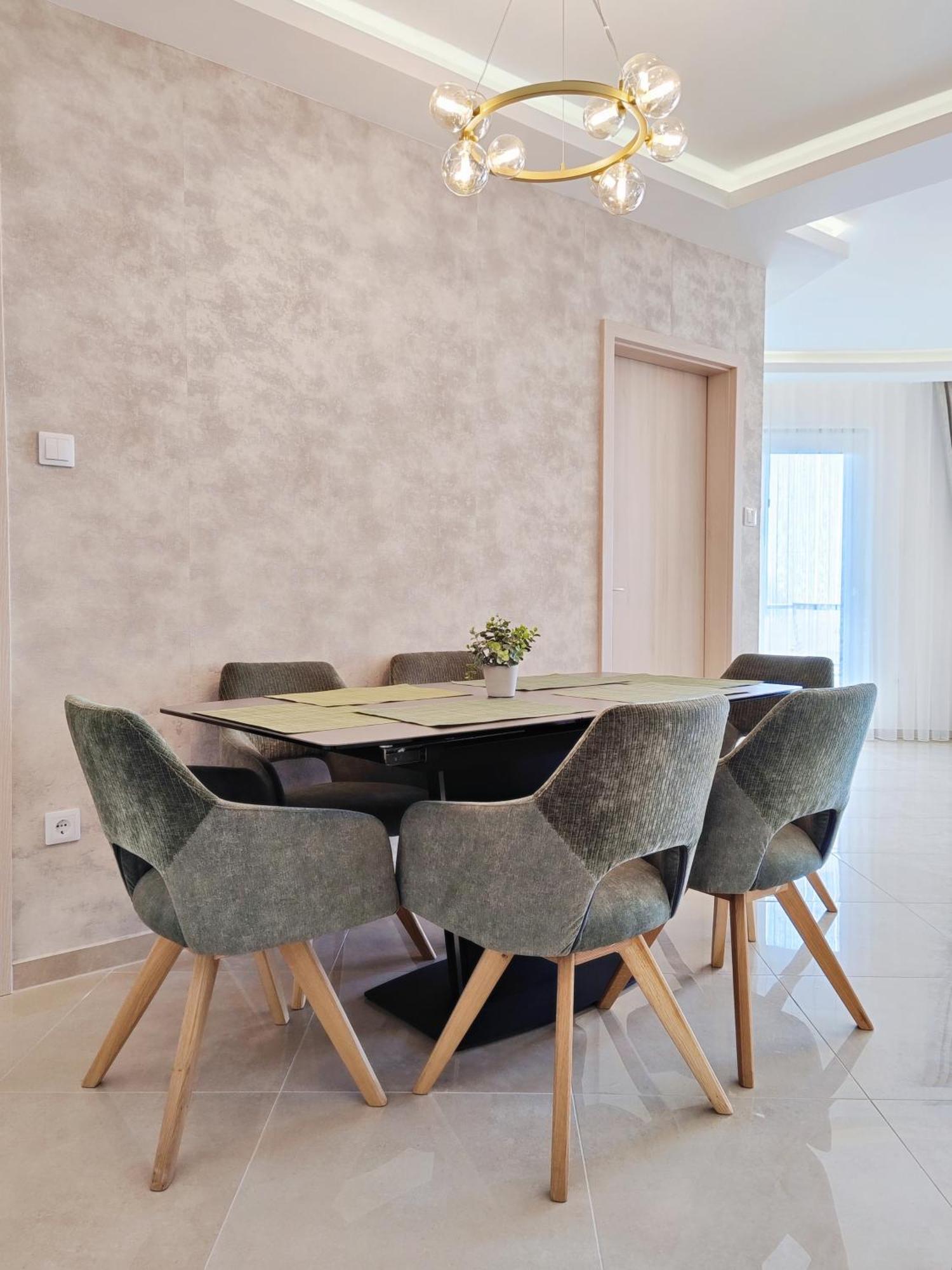 Royal Martin'S Apartment 凯斯特海伊 外观 照片