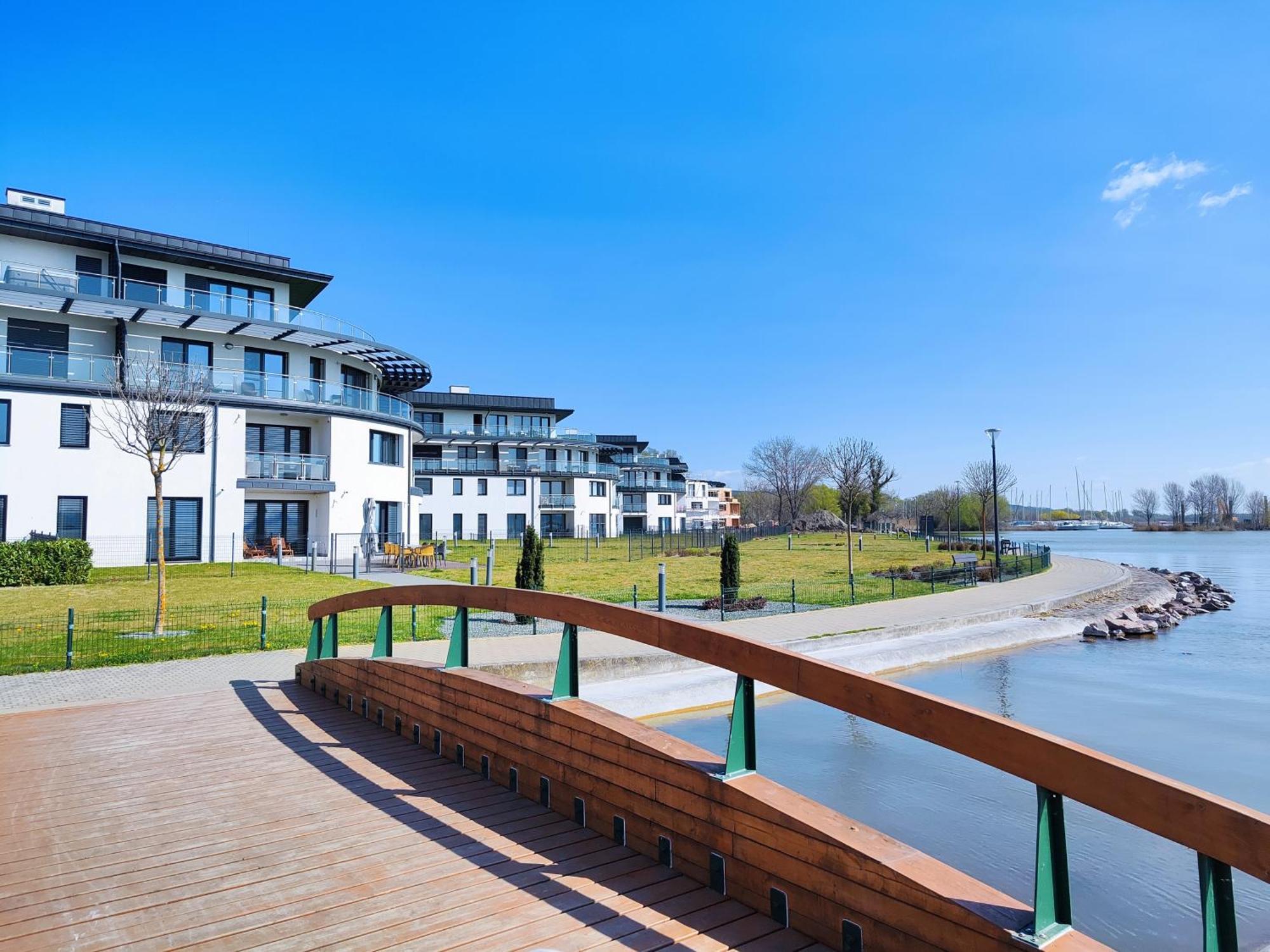 Royal Martin'S Apartment 凯斯特海伊 外观 照片