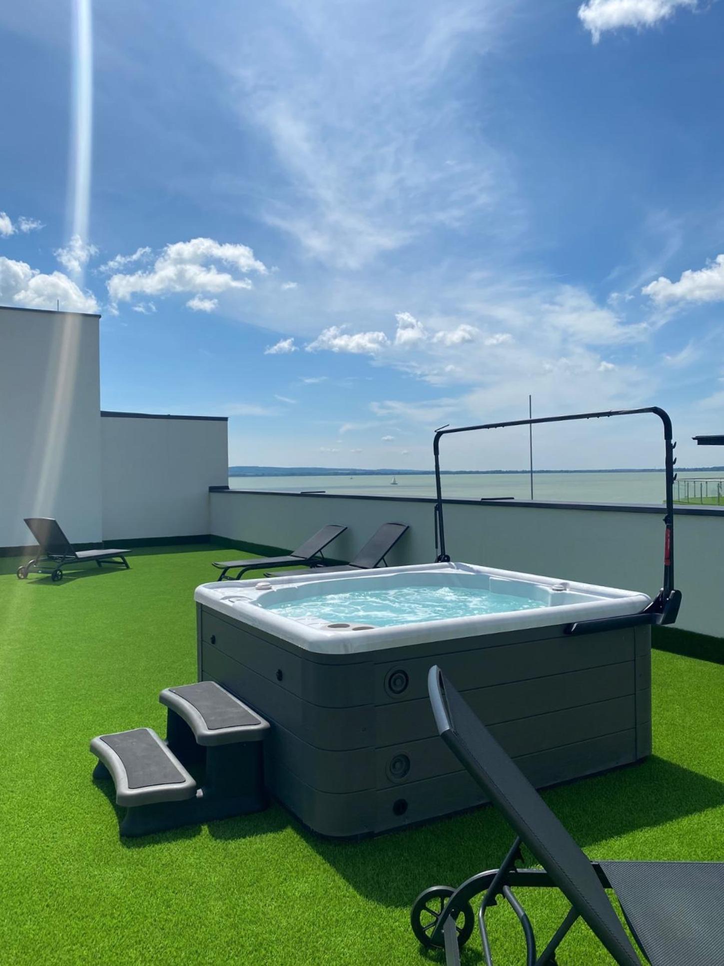 Royal Martin'S Apartment 凯斯特海伊 外观 照片